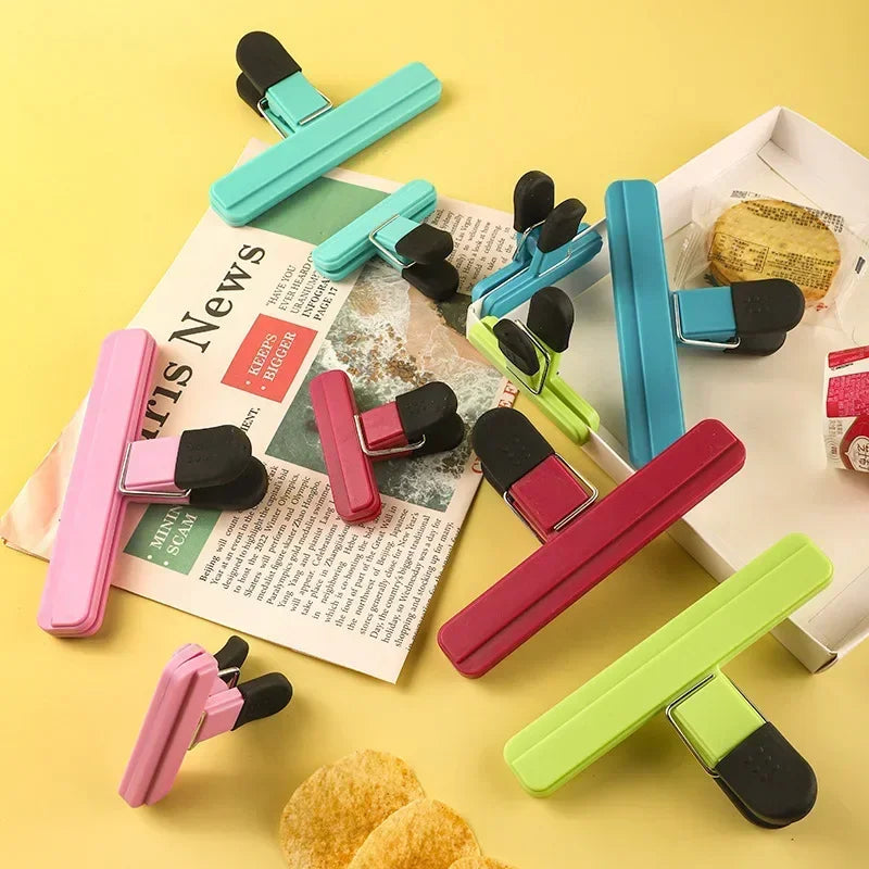 Reusable Plastic Food Bag Clips – 6-Piece Set