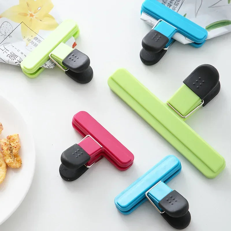 Reusable Plastic Food Bag Clips – 6-Piece Set